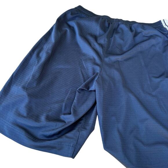 Nike men’s basketball shorts size XXL drawstring elastic waist, navy - Picture 2 of 5